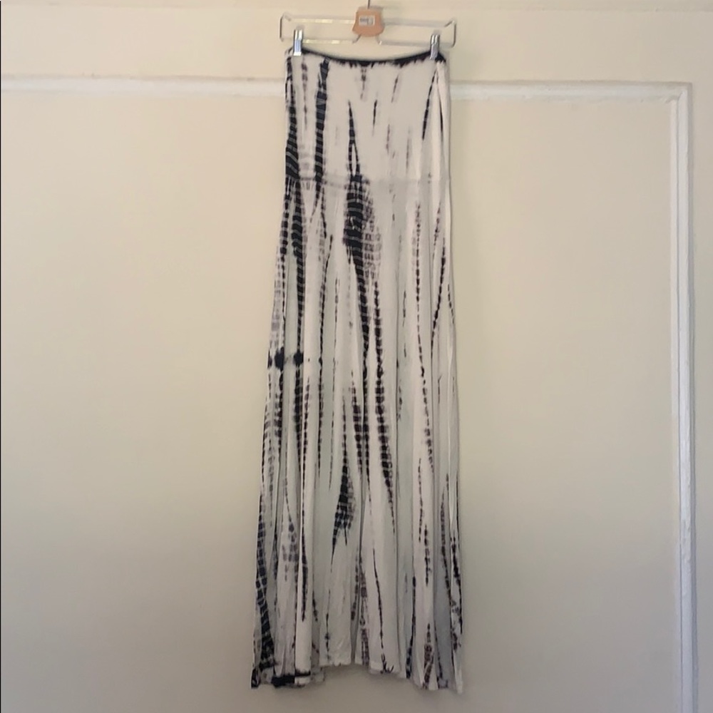 Maxi A-Line Tie Dye Skirt Size L
